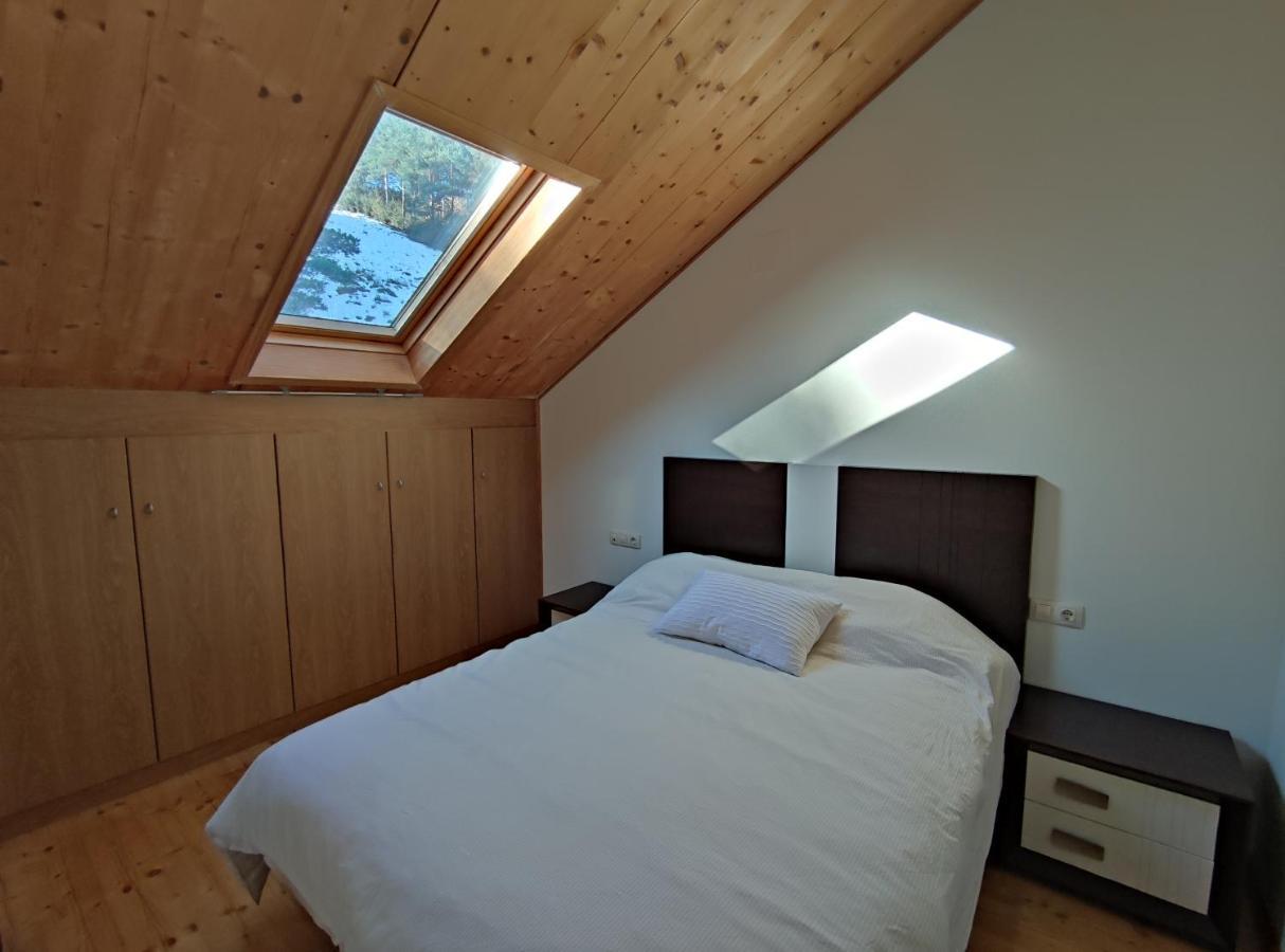 Apartamento Luga Кастиейо де Хака Екстериор снимка