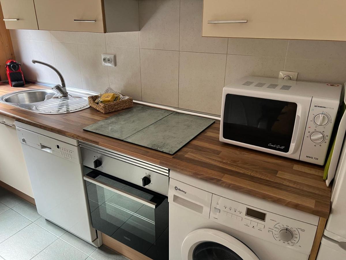 Apartamento Luga Кастиейо де Хака Екстериор снимка
